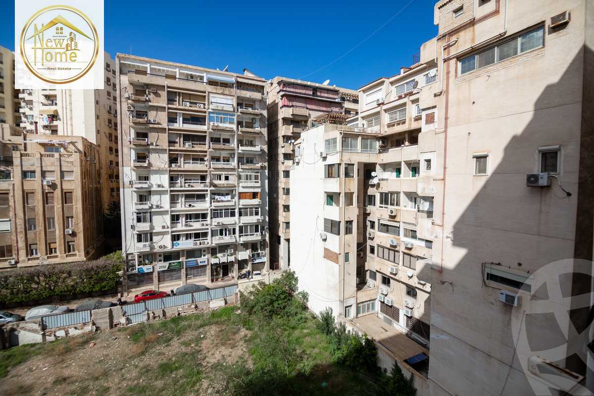 https://aqarmap.com.eg/en/listing/5401196-for-sale-alexandria-l-zryt