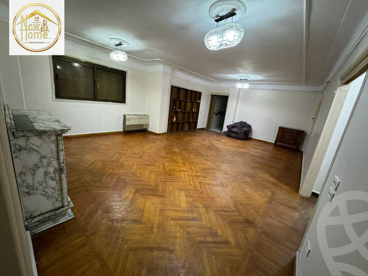 https://aqarmap.com.eg/en/listing/5405116-for-sale-alexandria-sporting-el-geish-road