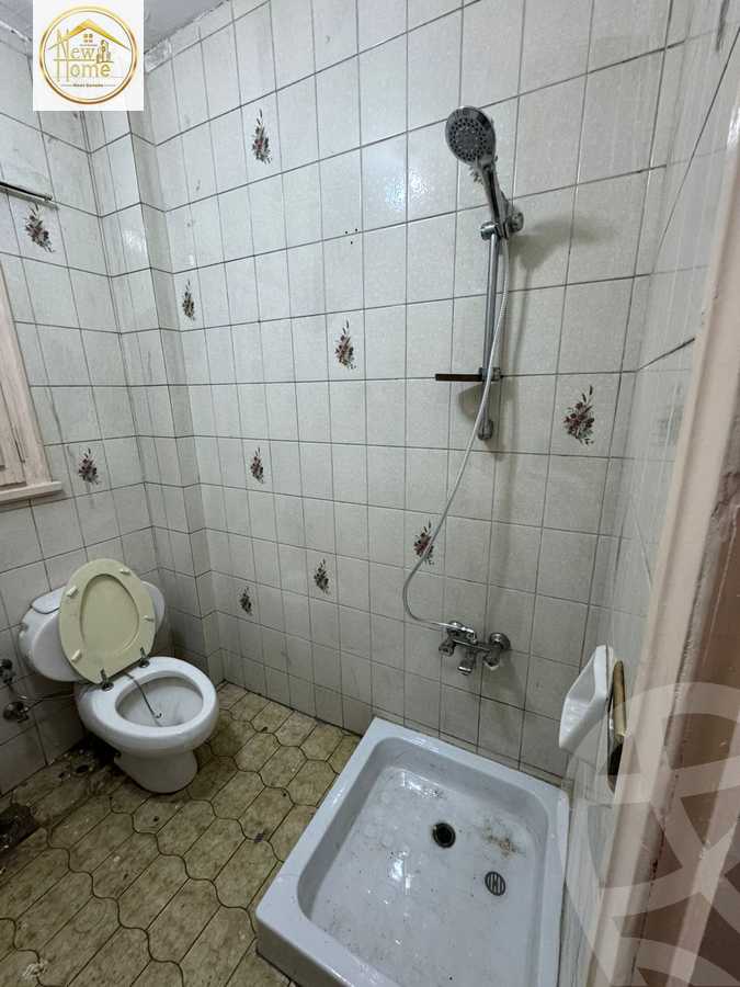 https://aqarmap.com.eg/en/listing/5405116-for-sale-alexandria-sporting-el-geish-road