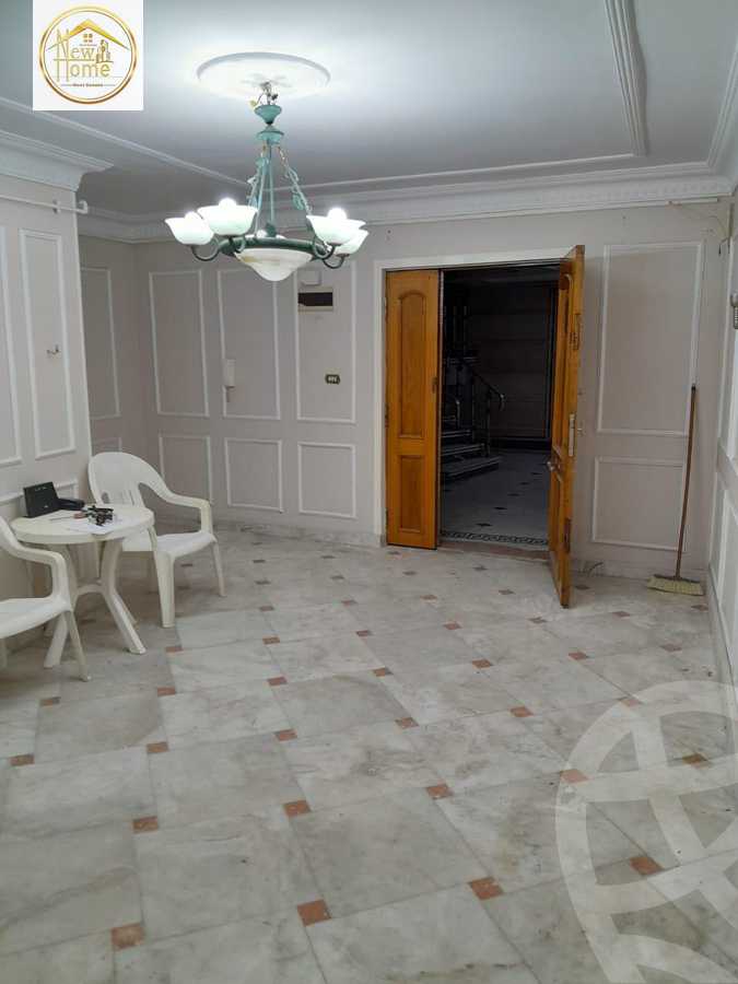 https://aqarmap.com.eg/ar/listing/5433228-for-rent-alexandria-lauran-shr-bw-qyr-tryq-lhry