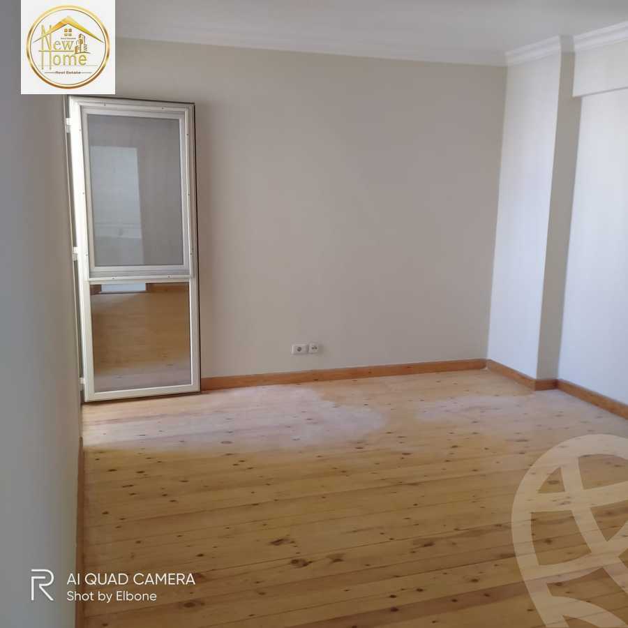 https://aqarmap.com.eg/ar/listing/5465391-for-sale-alexandria-smouha-ali-ibn-abi-talib-st