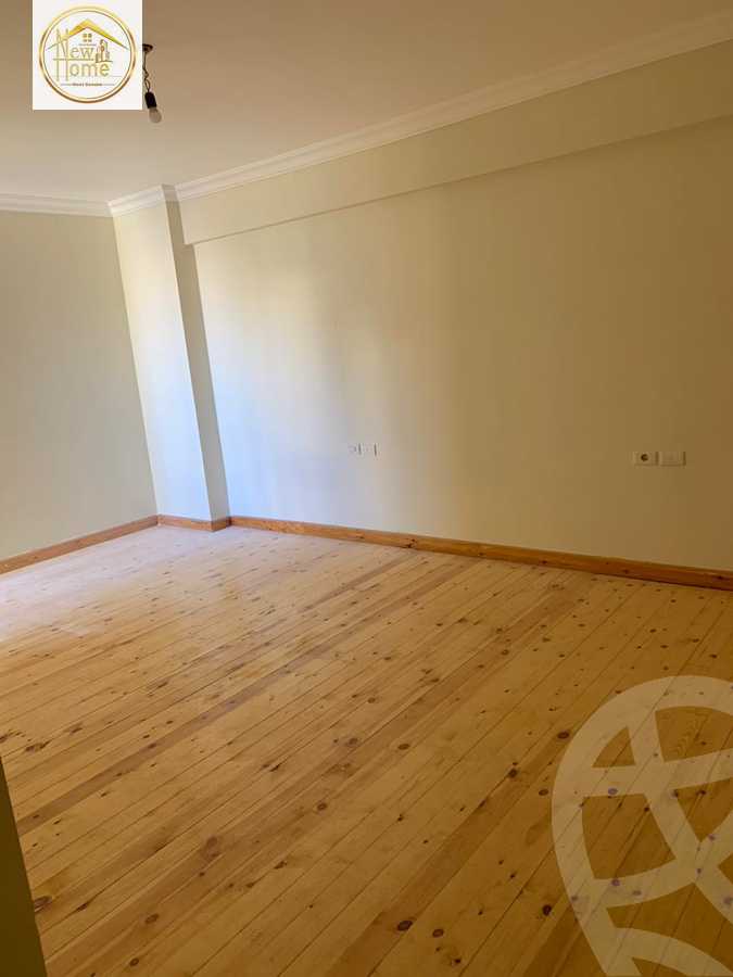 https://aqarmap.com.eg/ar/listing/5465391-for-sale-alexandria-smouha-ali-ibn-abi-talib-st
