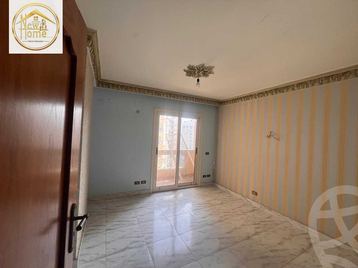 https://aqarmap.com.eg/ar/listing/5468978-for-rent-alexandria-smouha-mohammed-fawzi-moaz-st
