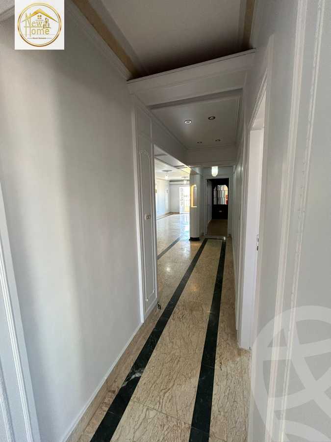 https://aqarmap.com.eg/en/listing/5516815-for-sale-alexandria-l-zryt-champollion-st