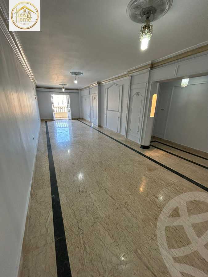 https://aqarmap.com.eg/en/listing/5516815-for-sale-alexandria-l-zryt-champollion-st