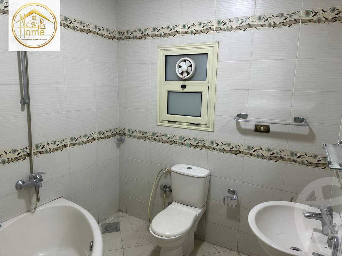 https://aqarmap.com.eg/ar/listing/5528050-for-sale-alexandria-lauran-alexandria-lauran-abd-el-khalik-tharwat-st