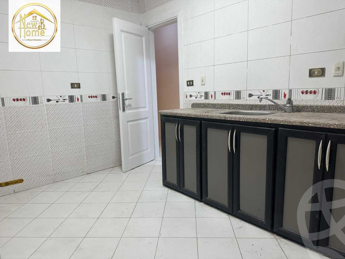 https://aqarmap.com.eg/ar/listing/5528050-for-sale-alexandria-lauran-alexandria-lauran-abd-el-khalik-tharwat-st