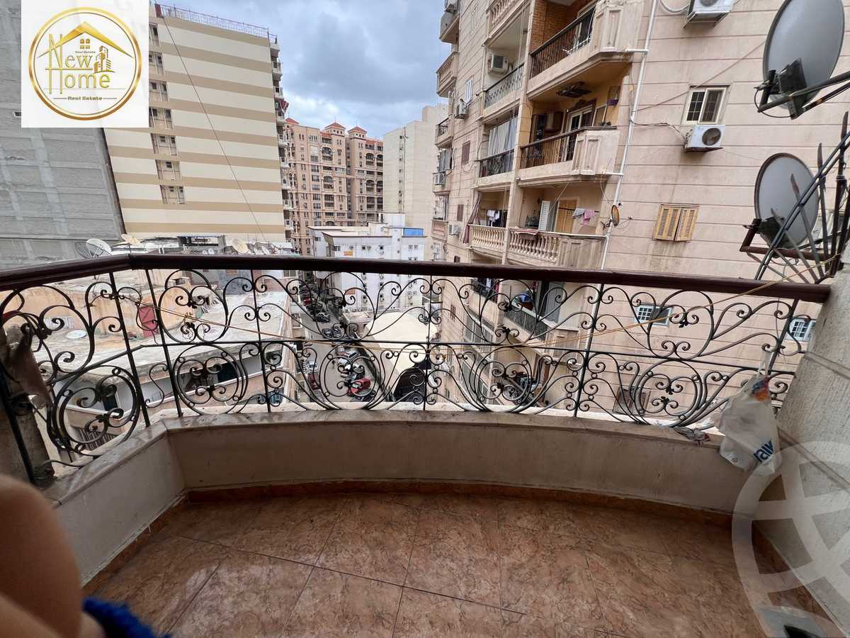 https://aqarmap.com.eg/ar/listing/5882383-for-rent-alexandria-smouha-kamal-el-deen-salah-st