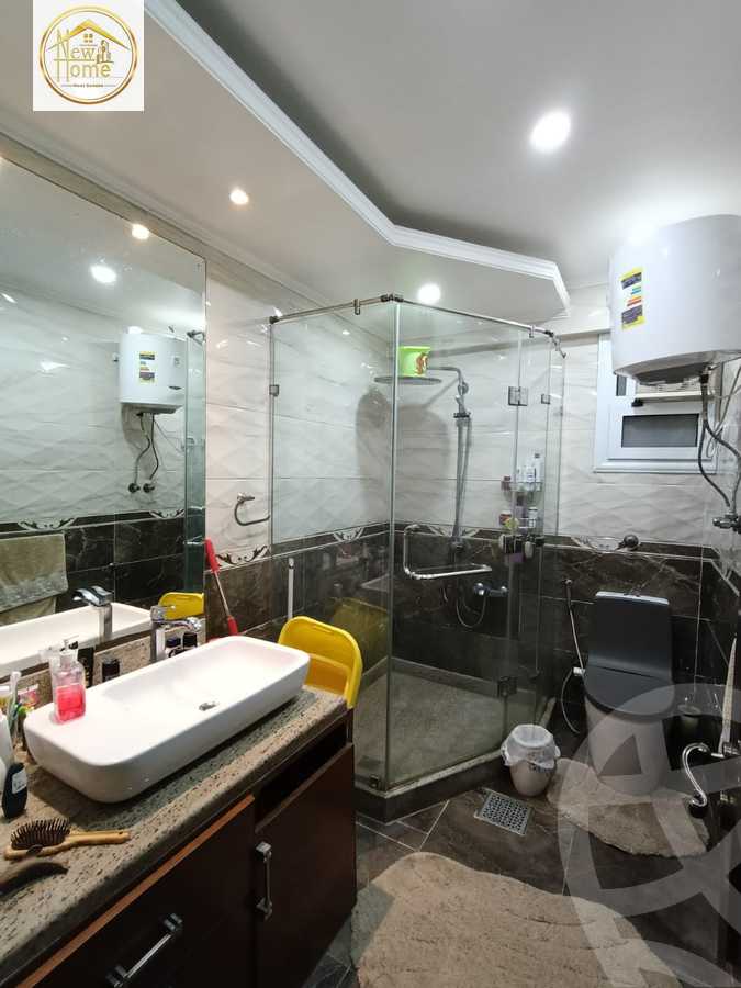 https://aqarmap.com.eg/ar/listing/5535963-for-sale-alexandria-glim-shr-bw-qyr-tryq-lhry
