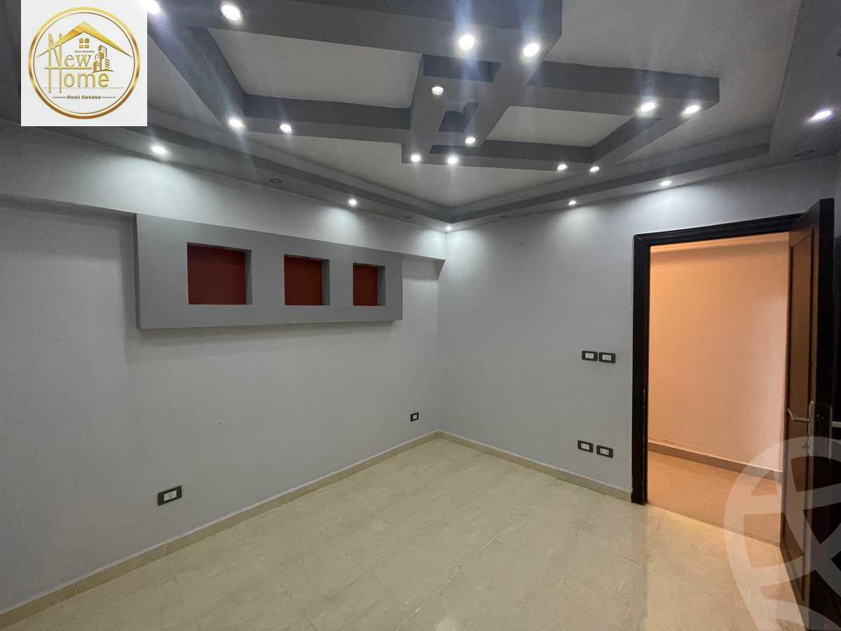 https://aqarmap.com.eg/en/listing/5597245-for-sale-alexandria-zezenia-ibrahim-el-attar-st