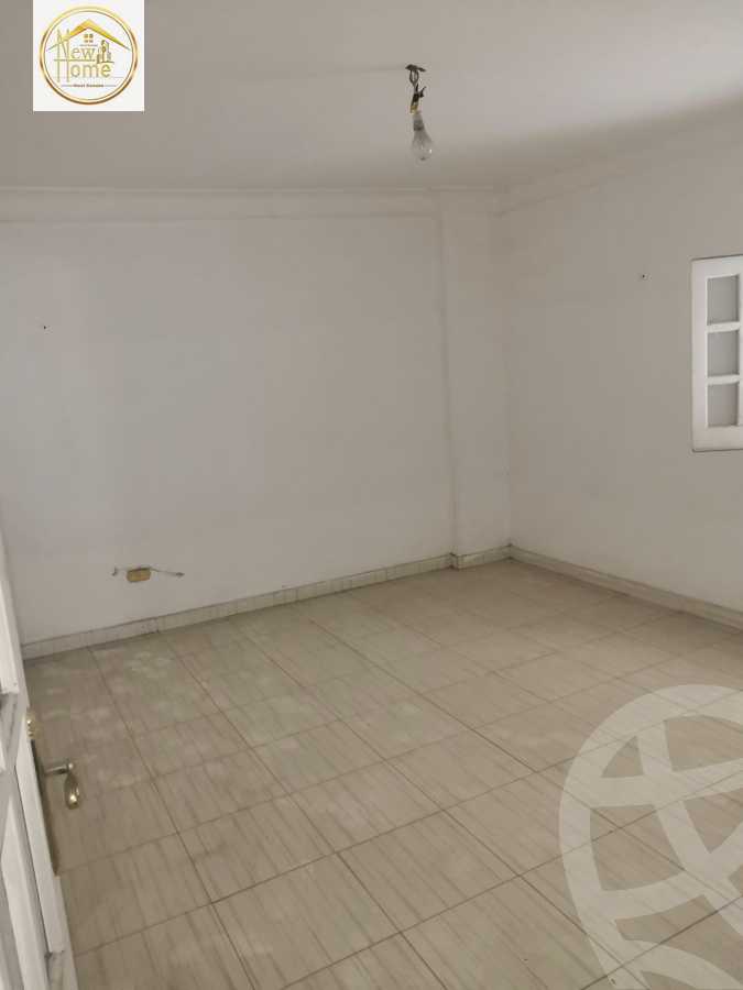 https://aqarmap.com.eg/en/listing/5650100-for-sale-alexandria-smouha-victor-amanoiel-square