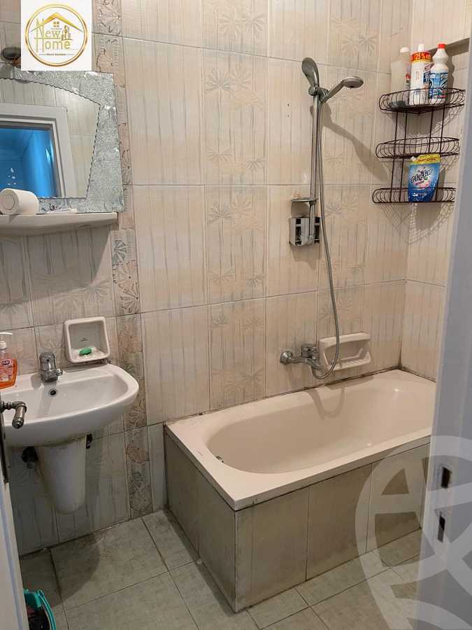 https://aqarmap.com.eg/ar/listing/5695868-for-rent-alexandria-moharram-bey-tryq-qn-lswys