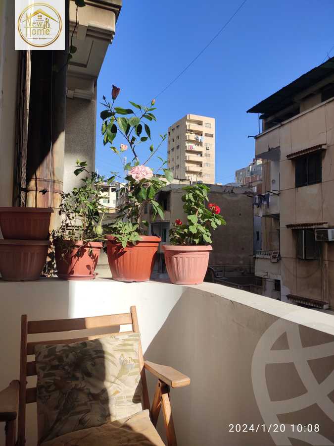 https://aqarmap.com.eg/en/listing/5782293-for-sale-alexandria-cleopatra-shr-bw-qyr-tryq-lhry