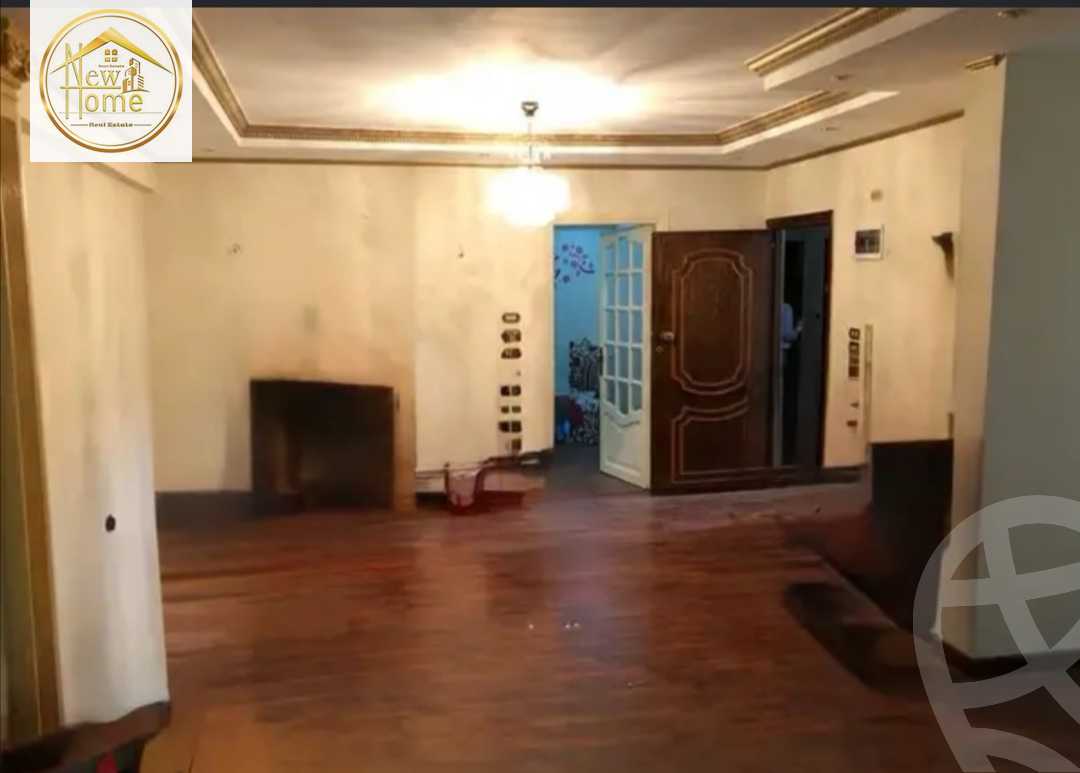 https://aqarmap.com.eg/en/listing/5794989-for-sale-alexandria-glim