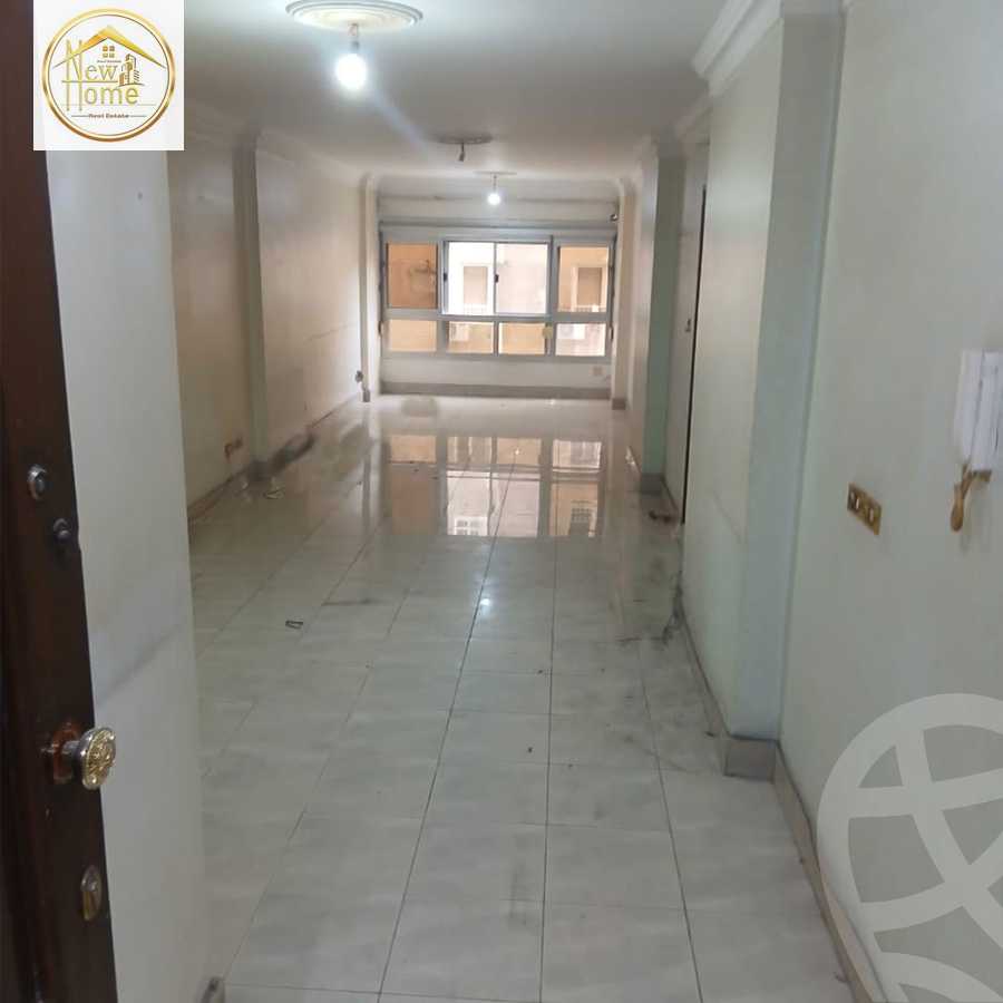 https://aqarmap.com.eg/ar/listing/5842768-for-rent-alexandria-mostafa-kamel-area