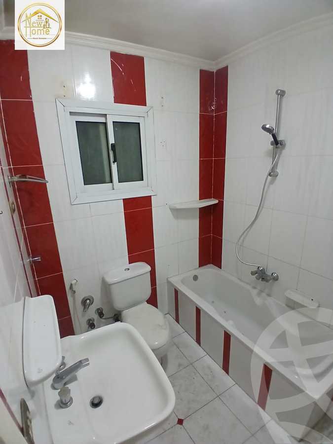https://aqarmap.com.eg/ar/listing/5842768-for-rent-alexandria-mostafa-kamel-area
