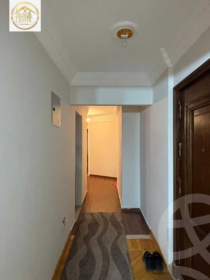 https://aqarmap.com.eg/ar/listing/5856615-for-sale-alexandria-stanley-abd-el-aziz-fahmy-st