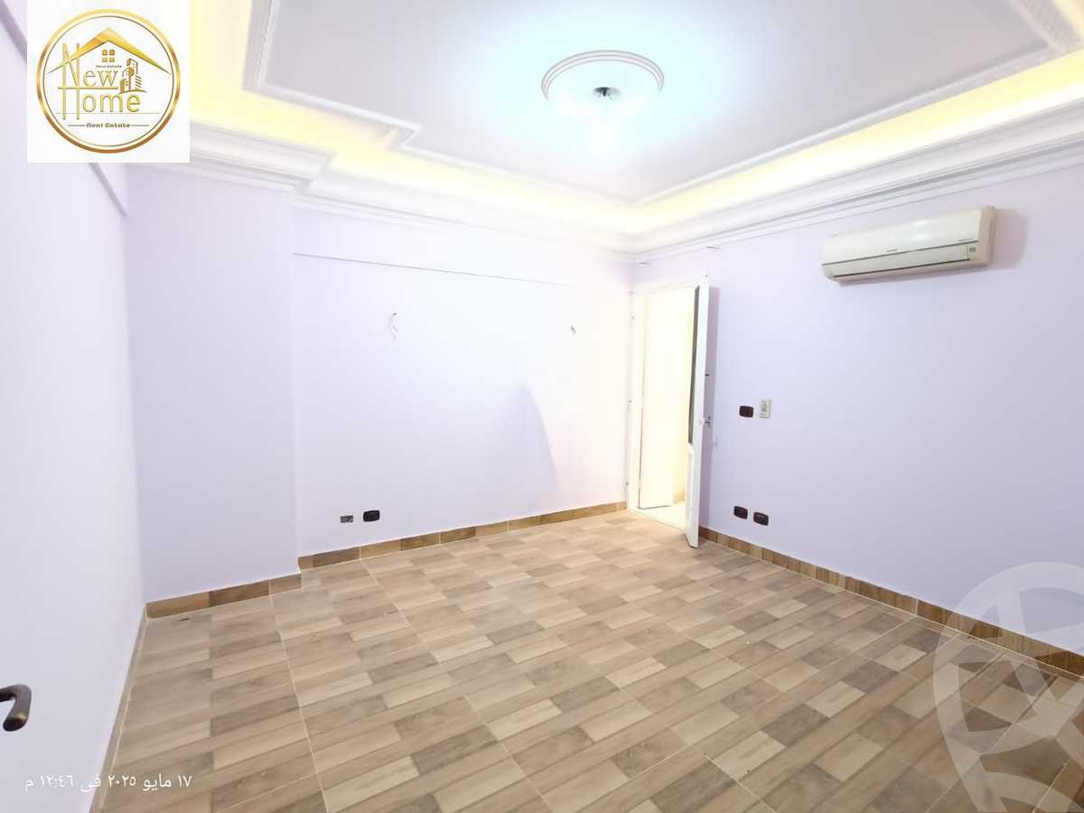 https://aqarmap.com.eg/en/listing/5934865-for-sale-alexandria-glim-mostafa-maher-st
