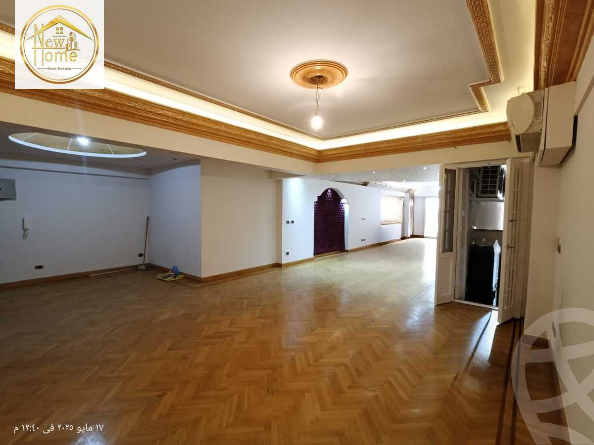 https://aqarmap.com.eg/en/listing/5934865-for-sale-alexandria-glim-mostafa-maher-st