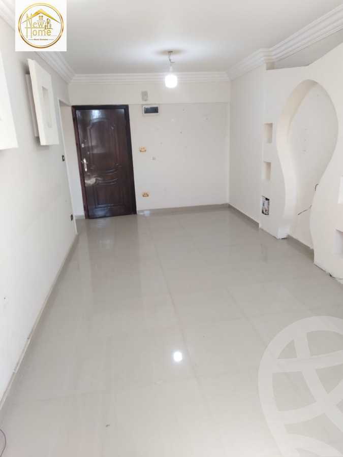 https://aqarmap.com.eg/ar/listing/5939806-for-sale-alexandria-sydy-bshr-sydy-bshr-bhry-shr-mhmd-njyb