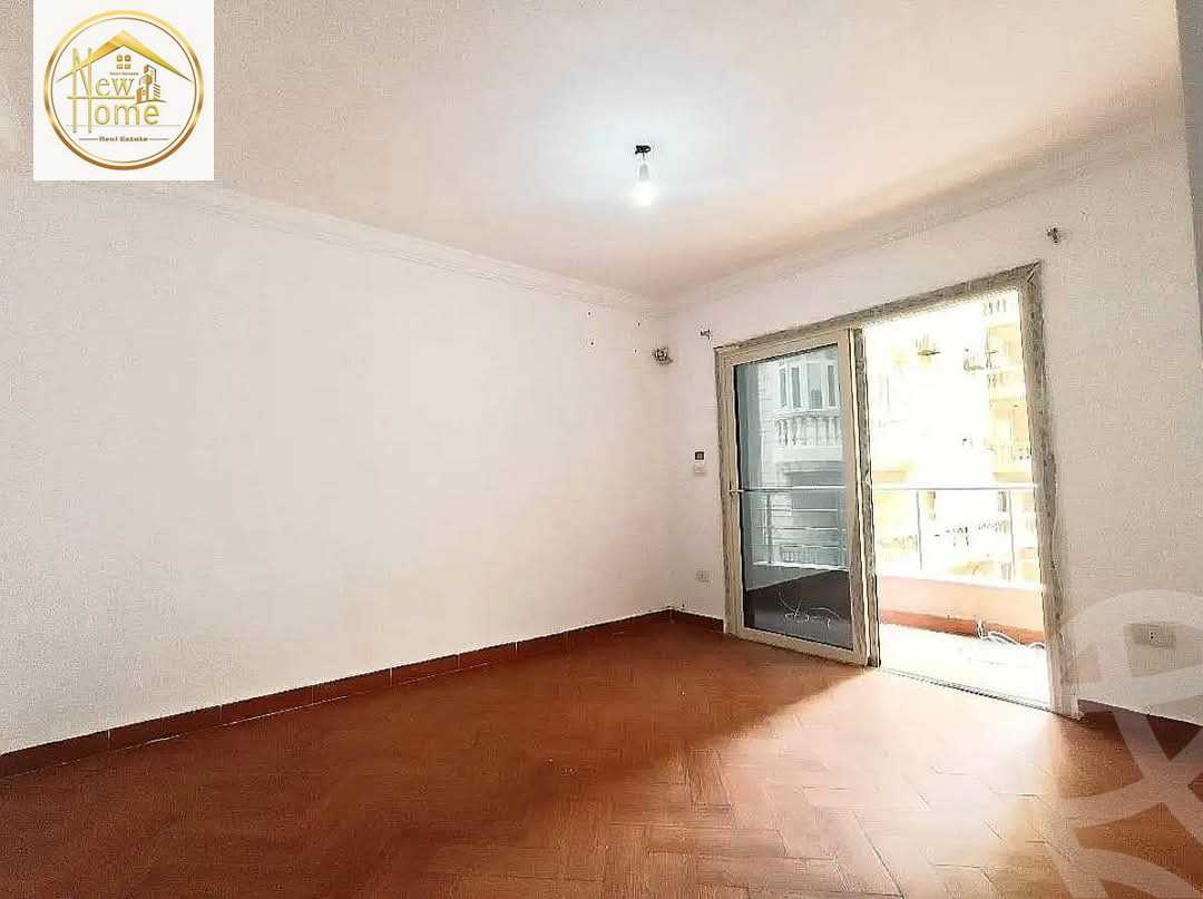 https://aqarmap.com.eg/en/listing/5970479-for-sale-alexandria-sporting-abou-quer-st