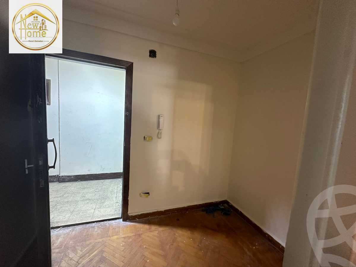 https://aqarmap.com.eg/en/listing/5986538-for-rent-alexandria-roshdy