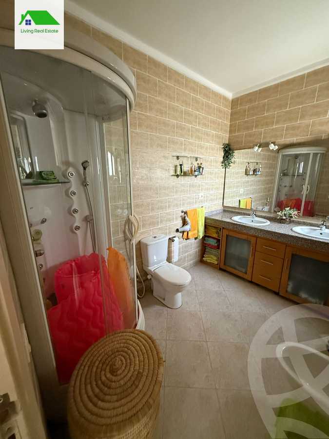 https://aqarmap.com.eg/en/listing/5856726-for-sale-red-sea-hurghada-city-downtownn