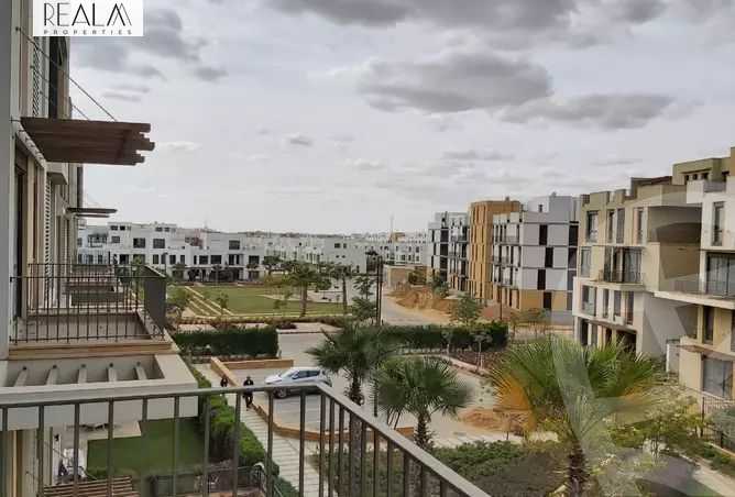 https://aqarmap.com.eg/en/listing/4043882-for-sale-cairo-el-sheikh-zayed-city-compounds-kmbwnd-wyst-twn-swdyk
