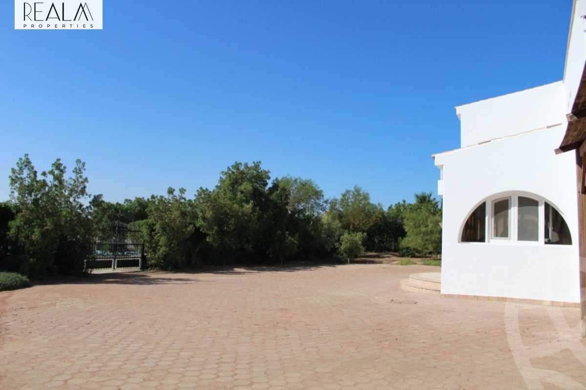 https://aqarmap.com.eg/en/listing/5881403-for-sale-red-sea-el-gouna-el-gouna-resorts-wyt-fyl