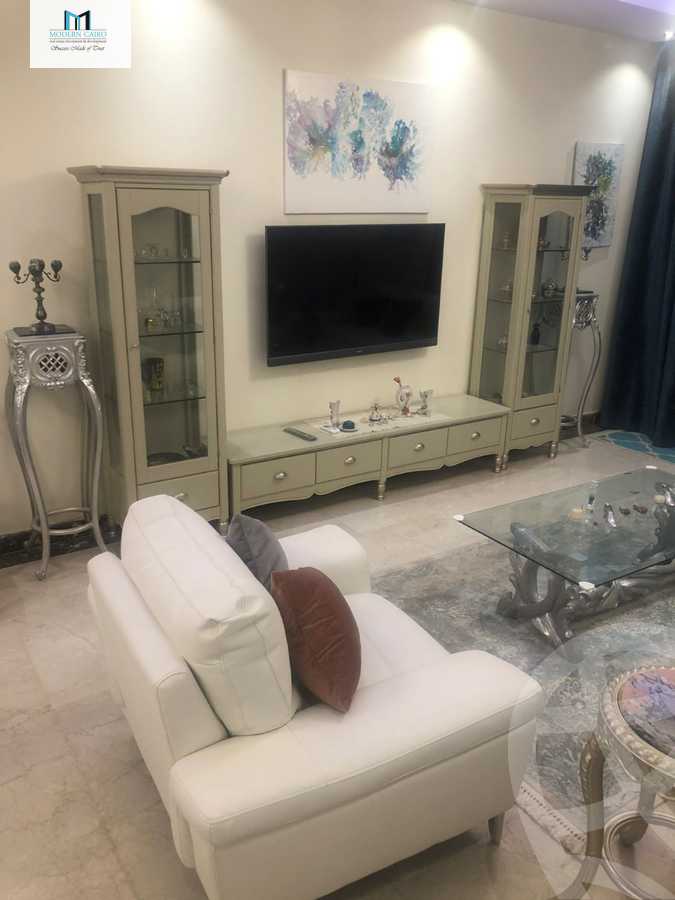 https://aqarmap.com.eg/en/listing/5092984-for-sale-cairo-new-cairo-compounds-byrl-d-rw