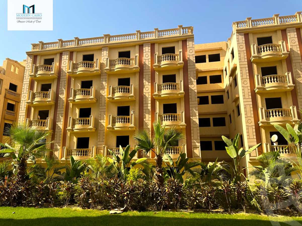 https://aqarmap.com.eg/en/listing/5315089-for-sale-cairo-new-cairo-compounds-el-ashrafia