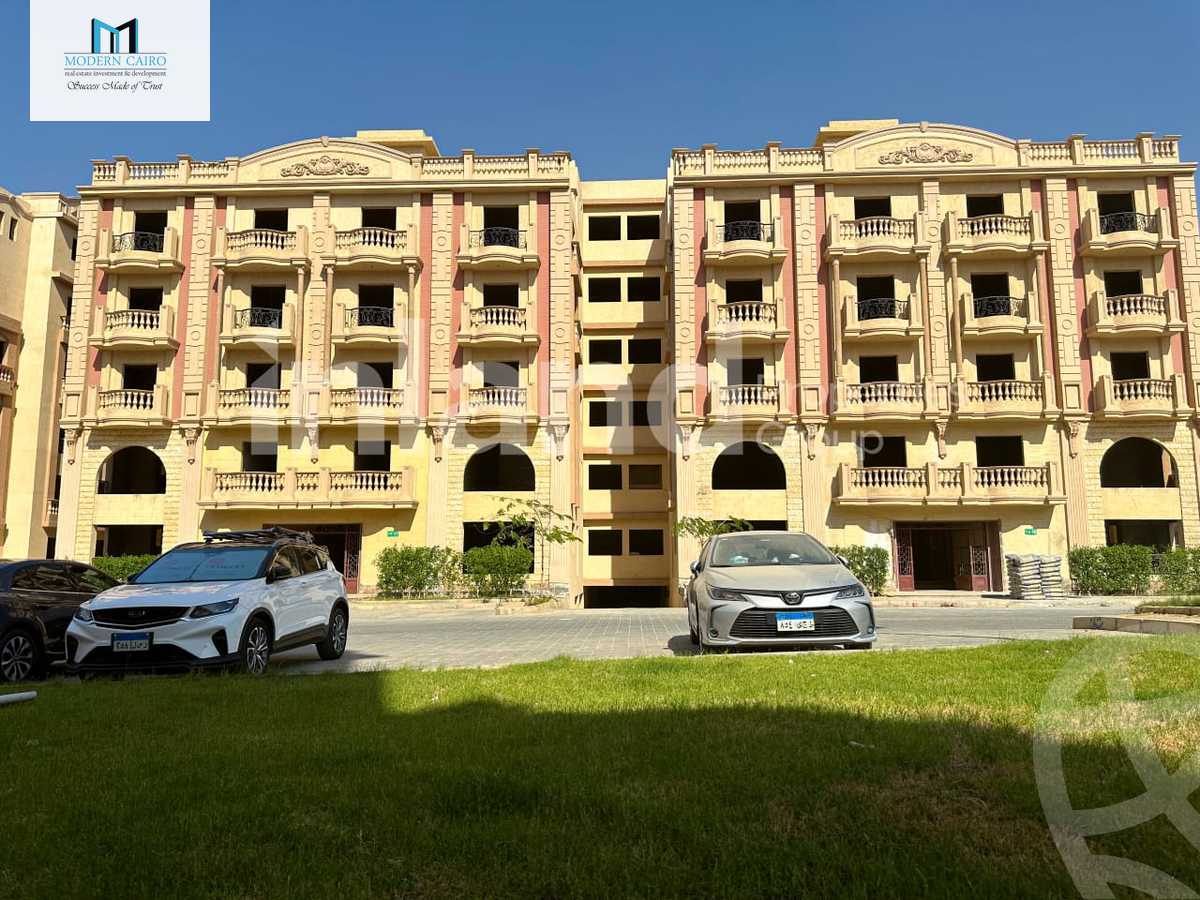 https://aqarmap.com.eg/en/listing/5315089-for-sale-cairo-new-cairo-compounds-el-ashrafia