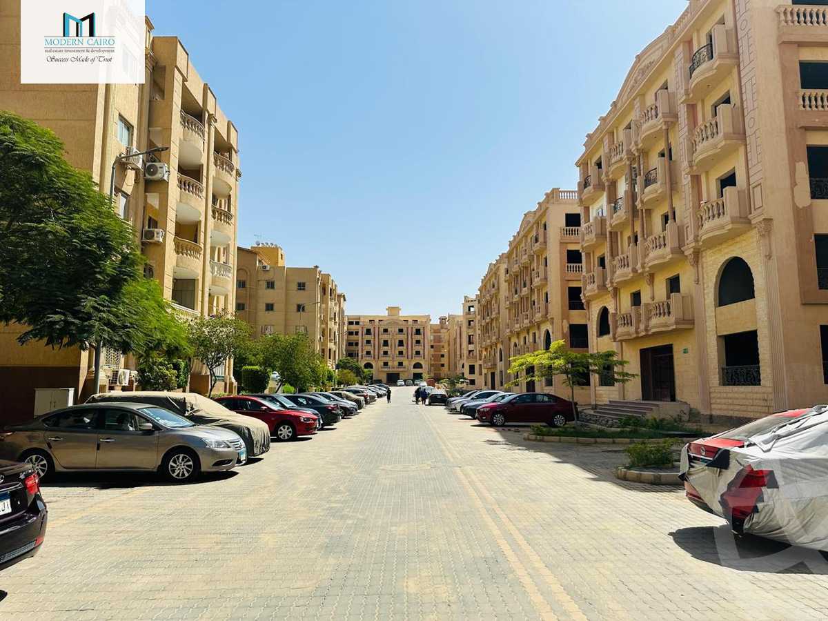 https://aqarmap.com.eg/en/listing/5315089-for-sale-cairo-new-cairo-compounds-el-ashrafia