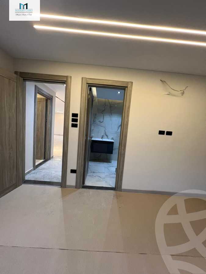 https://aqarmap.com.eg/en/listing/5418854-for-sale-cairo-new-cairo-compounds-mwrd-fq-llttwyr