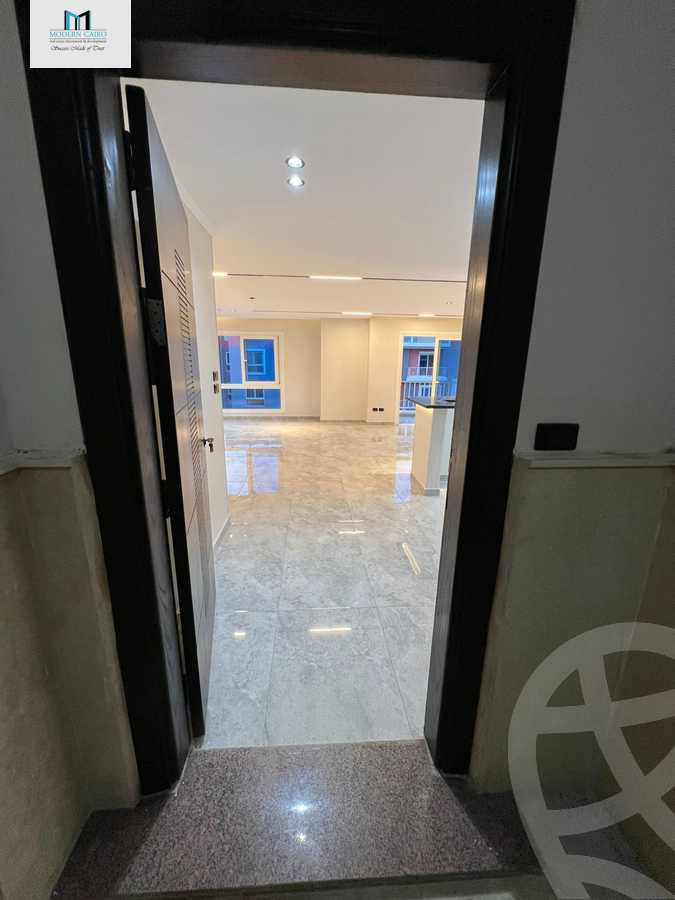 https://aqarmap.com.eg/en/listing/5418854-for-sale-cairo-new-cairo-compounds-mwrd-fq-llttwyr