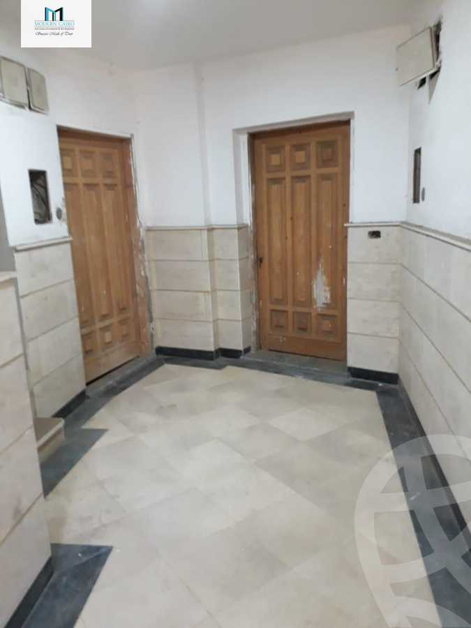 https://aqarmap.com.eg/en/listing/5861710-for-sale-cairo-downtown-bab-el-loaa-al-raeeis-abd-al-salam-aref-st