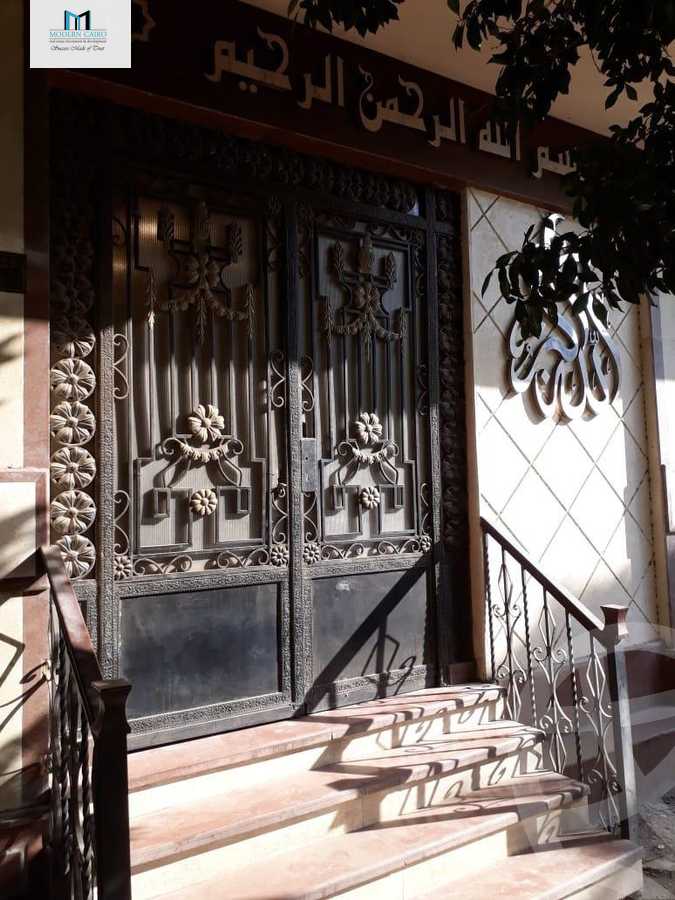 https://aqarmap.com.eg/en/listing/5861710-for-sale-cairo-downtown-bab-el-loaa-al-raeeis-abd-al-salam-aref-st
