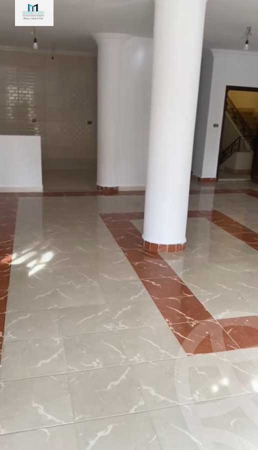 https://aqarmap.com.eg/en/listing/5873716-for-sale-cairo-new-cairo-ganob-el-akadamiya-orouba-axis