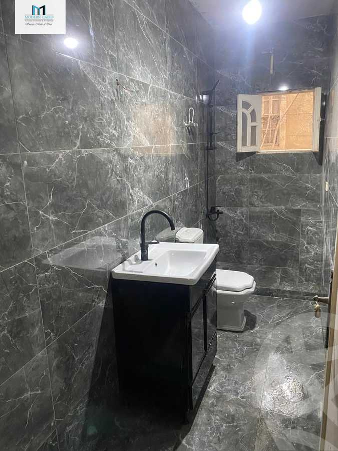 https://aqarmap.com.eg/en/listing/5873716-for-sale-cairo-new-cairo-ganob-el-akadamiya-orouba-axis