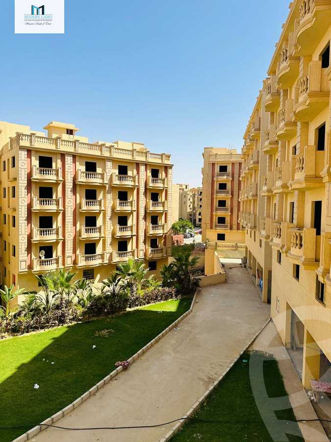 https://aqarmap.com.eg/en/listing/5896024-for-sale-cairo-new-cairo-compounds-el-ashrafia