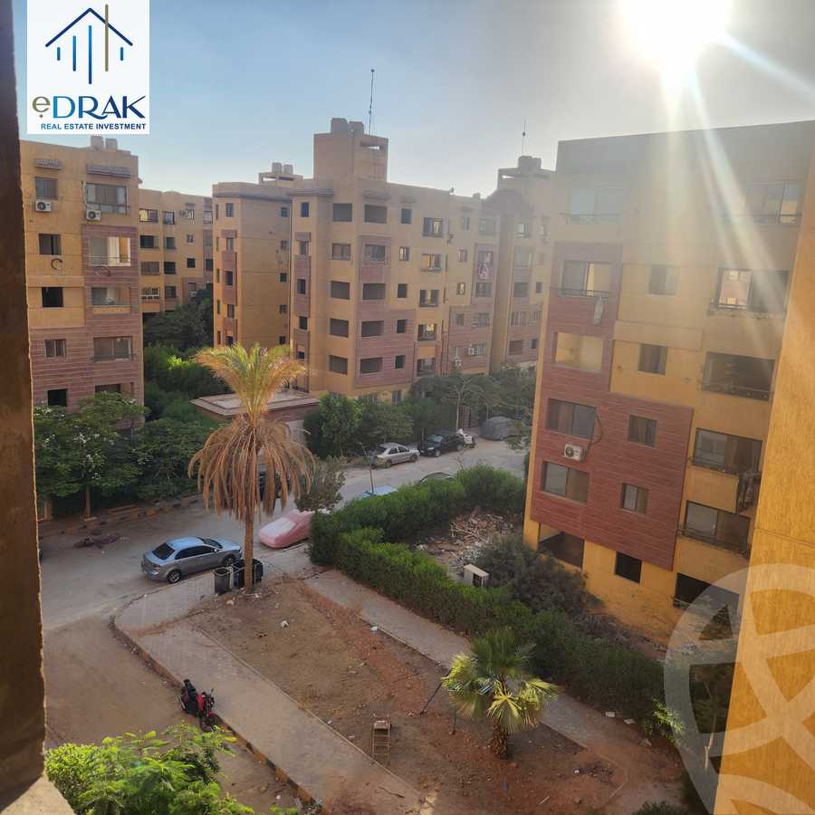 https://aqarmap.com.eg/ar/listing/4915950-for-sale-cairo-6th-of-october-hadaeq-october-kmbwnd-fy-hdyq-ktwbr-baet-el-masria