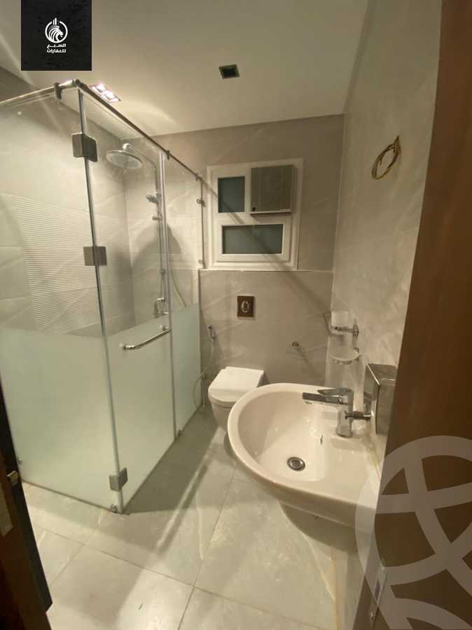 https://aqarmap.com.eg/ar/listing/5014721-for-sale-cairo-mokattam-el-hadabah-el-wosta-compounds-family-home