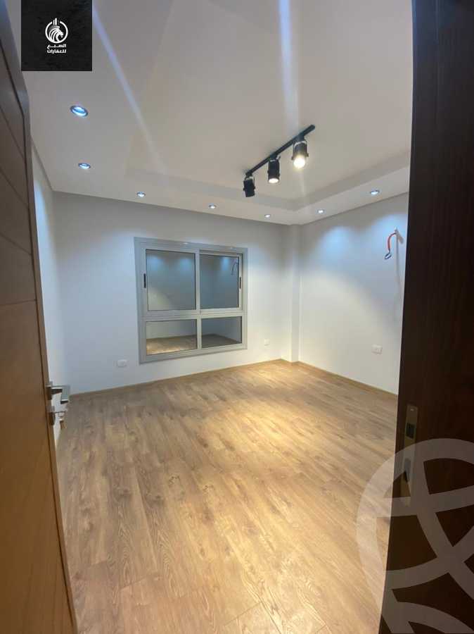 https://aqarmap.com.eg/ar/listing/5014721-for-sale-cairo-mokattam-el-hadabah-el-wosta-compounds-family-home