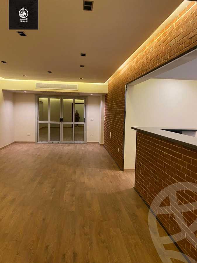 https://aqarmap.com.eg/ar/listing/5014721-for-sale-cairo-mokattam-el-hadabah-el-wosta-compounds-family-home