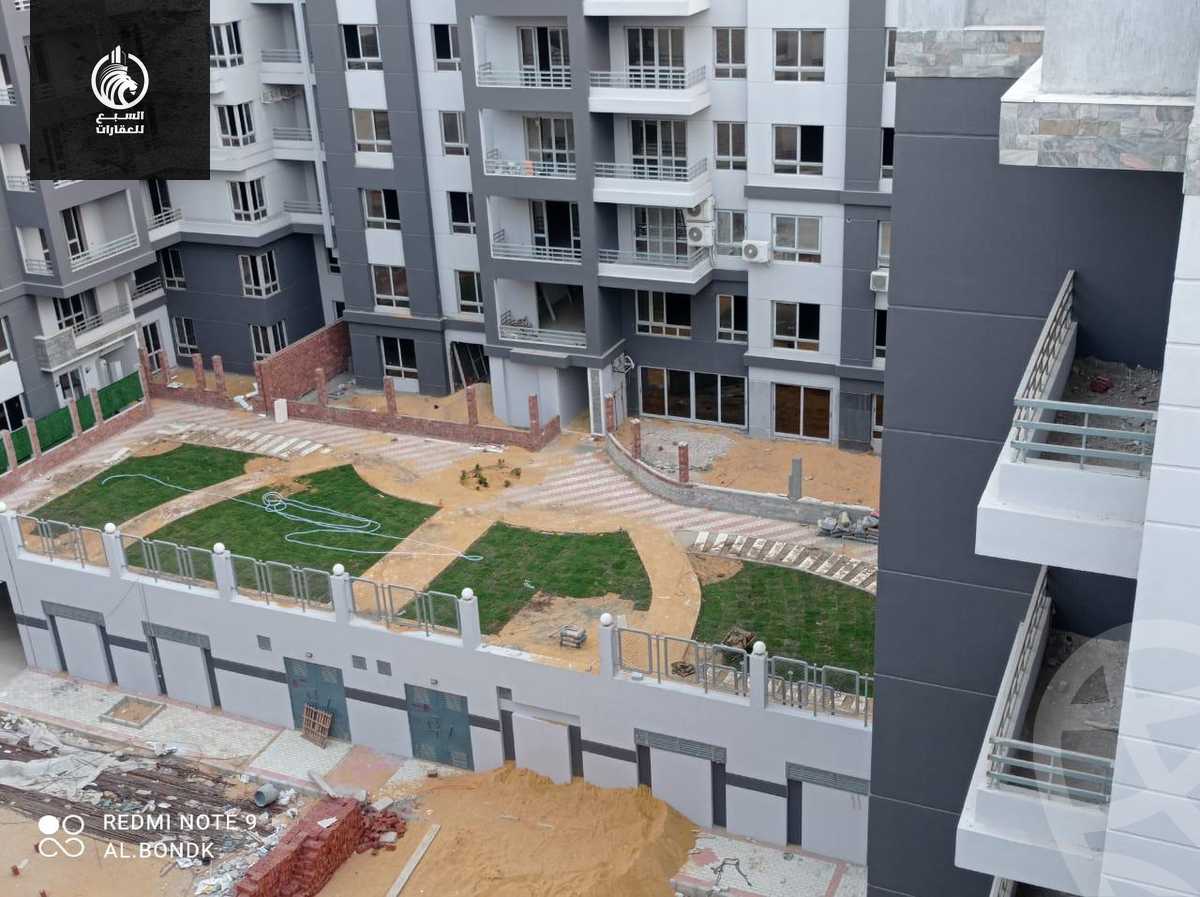 https://aqarmap.com.eg/ar/listing/5014721-for-sale-cairo-mokattam-el-hadabah-el-wosta-compounds-family-home