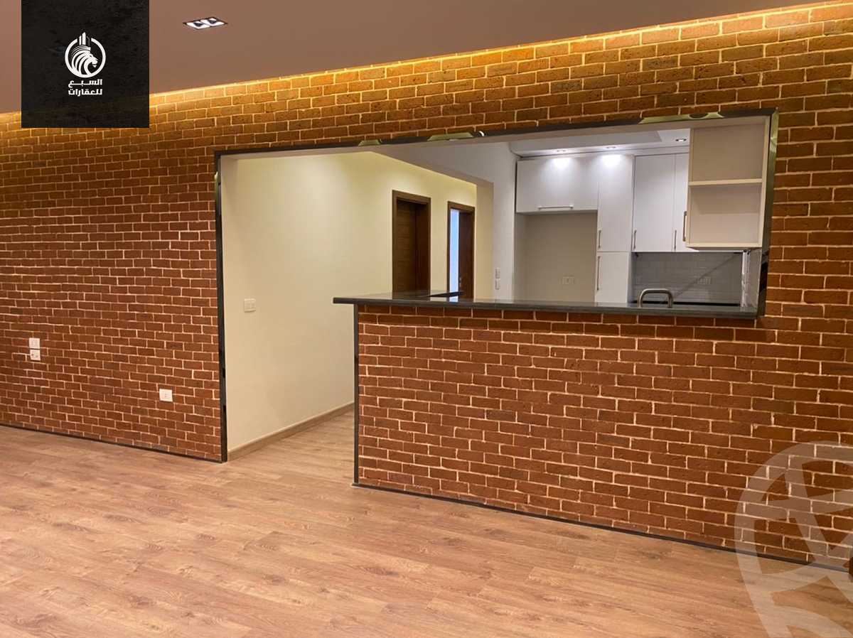 https://aqarmap.com.eg/ar/listing/5014721-for-sale-cairo-mokattam-el-hadabah-el-wosta-compounds-family-home