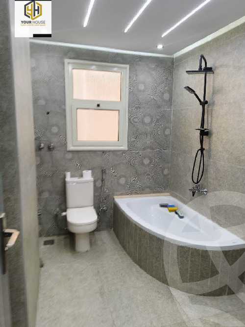 https://aqarmap.com.eg/en/listing/6096609-for-rent-cairo-heliopolis-heliopolis-square-abd-el-aziz-fahmy-st