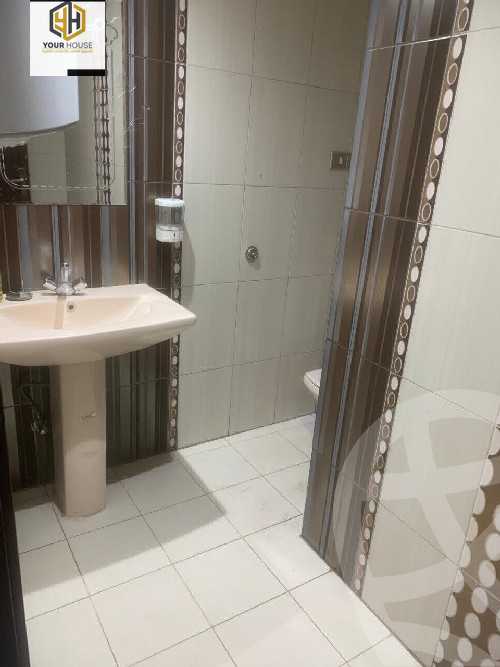 https://aqarmap.com.eg/en/listing/6237662-for-rent-cairo-heliopolis-ard-el-golf-el-nozha-st