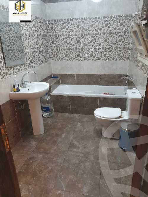 https://aqarmap.com.eg/ar/listing/6356502-for-rent-cairo-heliopolis-ard-el-golf-el-nozha-st
