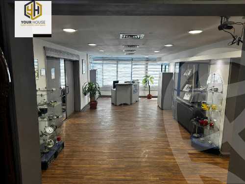 https://aqarmap.com.eg/ar/listing/6421930-for-rent-cairo-nasr-city-1st-zone-anwar-el-mofti-st